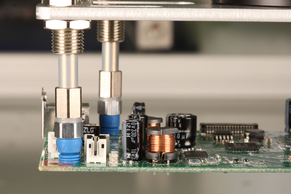 Vacuum technology for electronic components